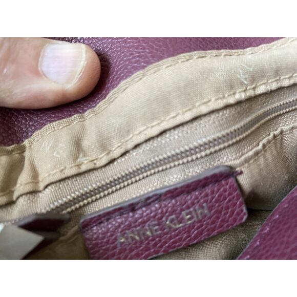Anne Klein shoulder chain bag - Picture 10 of 13